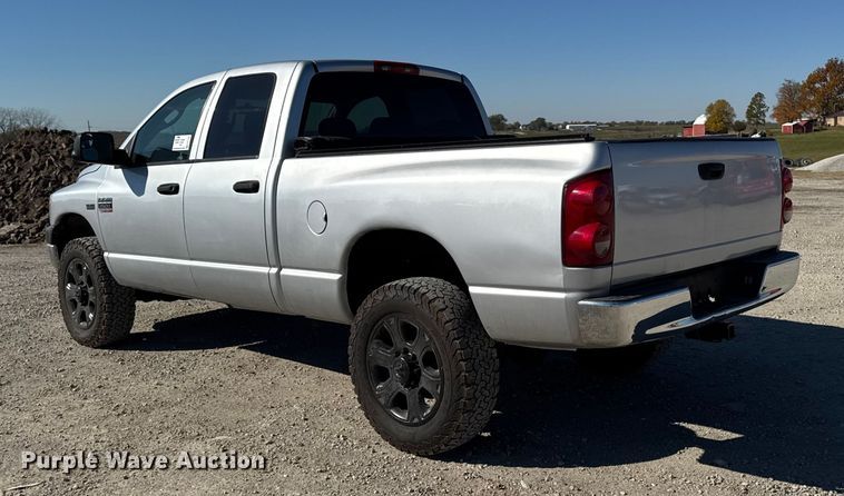 image for item ED1560 2009 Dodge Ram 2500 Quad Cab pickup truck