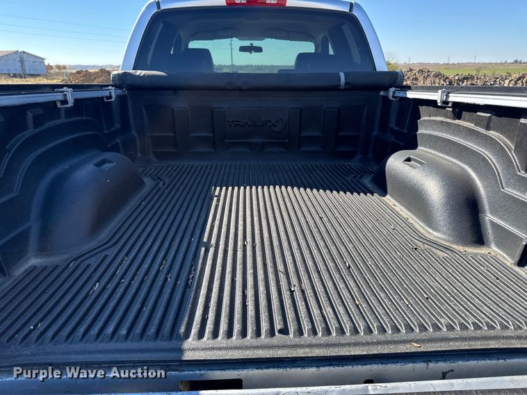 image for item ED1560 2009 Dodge Ram 2500 Quad Cab pickup truck