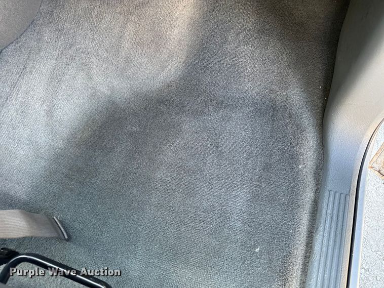 image for item ED1560 2009 Dodge Ram 2500 Quad Cab pickup truck