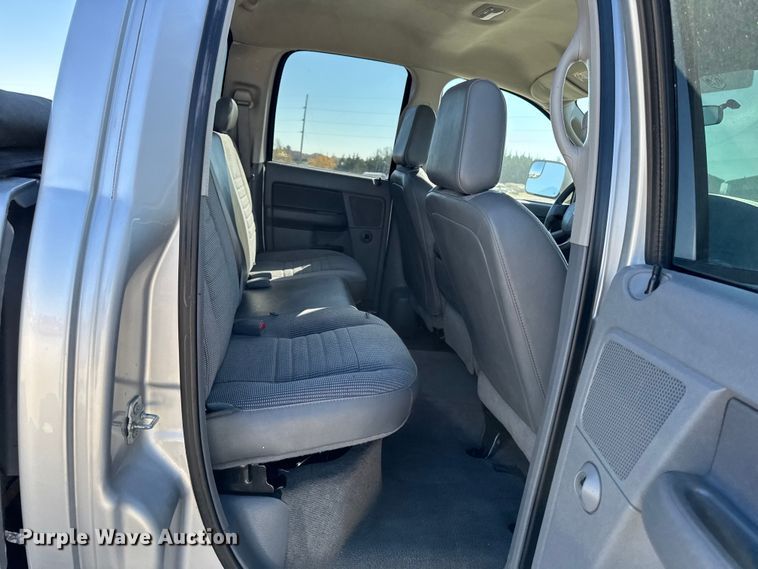 image for item ED1560 2009 Dodge Ram 2500 Quad Cab pickup truck
