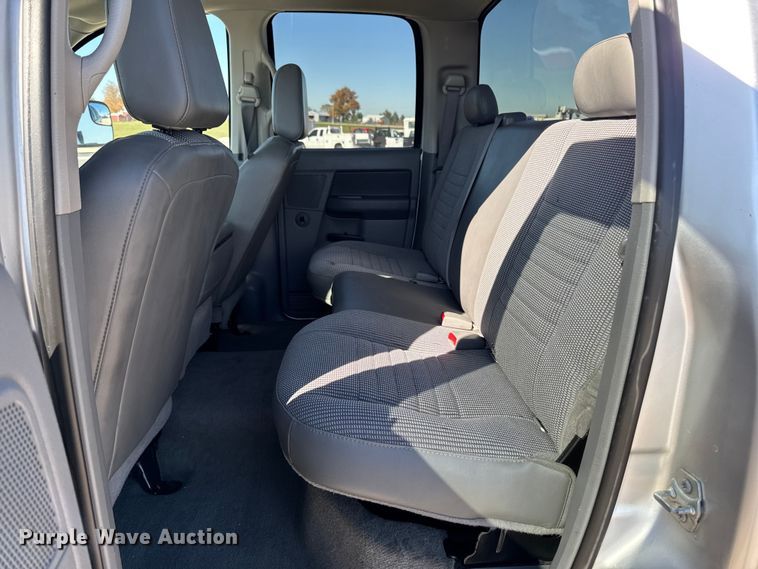 image for item ED1560 2009 Dodge Ram 2500 Quad Cab pickup truck