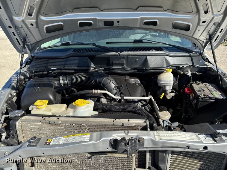 image for item ED1560 2009 Dodge Ram 2500 Quad Cab pickup truck