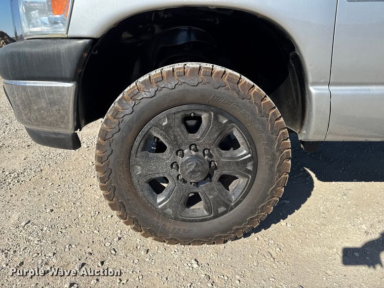 image for item ED1560 2009 Dodge Ram 2500 Quad Cab pickup truck