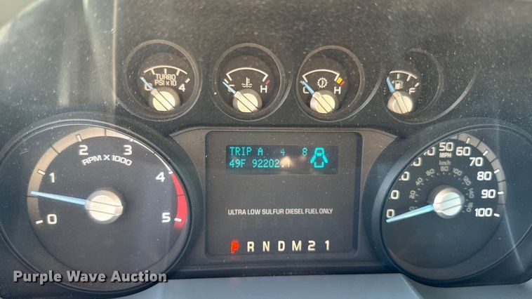 image for item ED1561 2011 Ford F250 Super Duty Crew Cab pickup truck