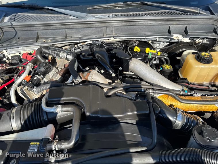 image for item ED1561 2011 Ford F250 Super Duty Crew Cab pickup truck