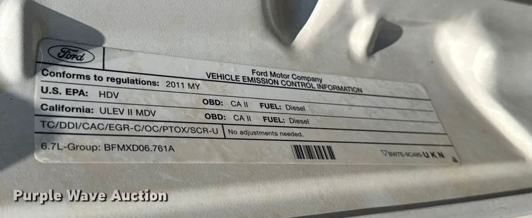 image for item ED1561 2011 Ford F250 Super Duty Crew Cab pickup truck