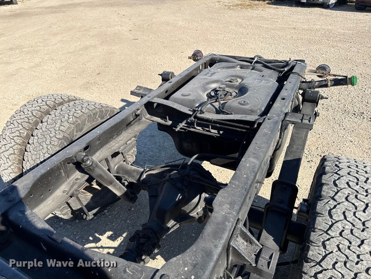 image for item ED1562 2007 Dodge Ram 3500 pickup truck cab and chassis