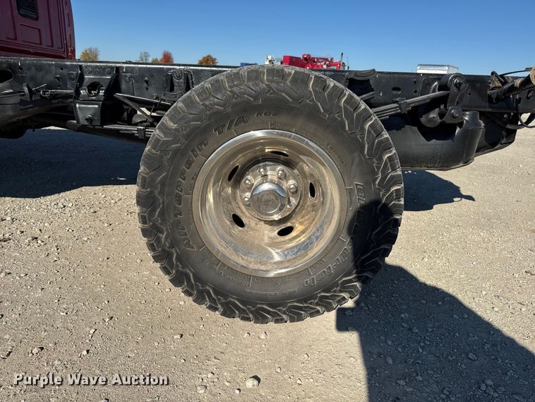 image for item ED1562 2007 Dodge Ram 3500 pickup truck cab and chassis