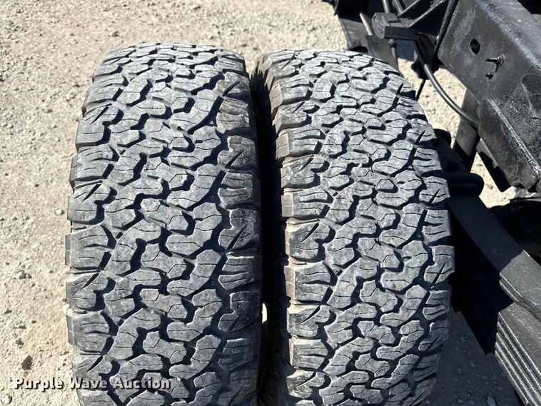 image for item ED1562 2007 Dodge Ram 3500 pickup truck cab and chassis