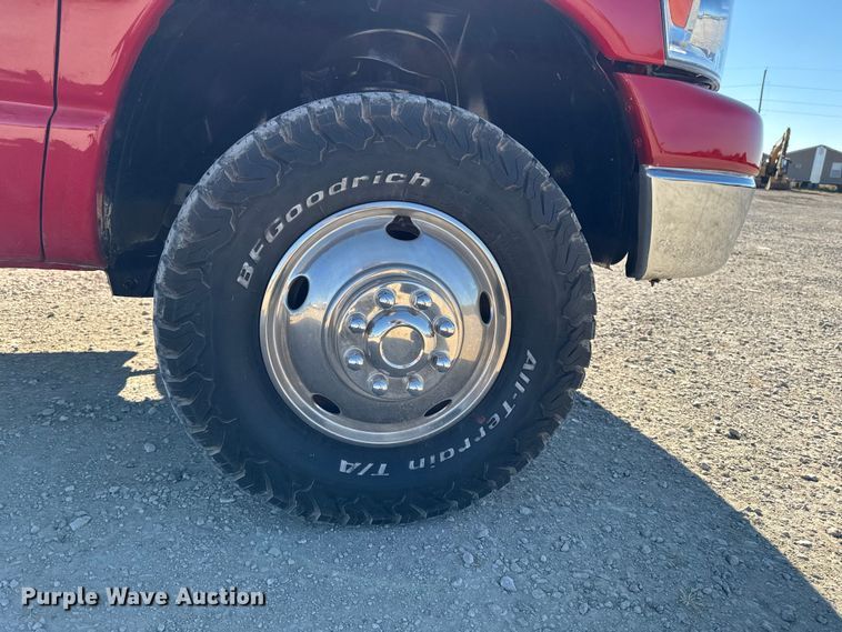 image for item ED1562 2007 Dodge Ram 3500 pickup truck cab and chassis