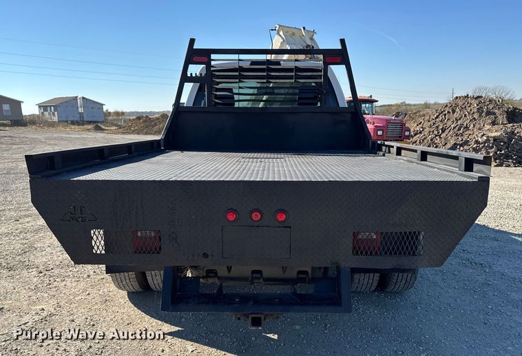 image for item ED1563 2007 Dodge Ram 3500 flatbed pickup truck