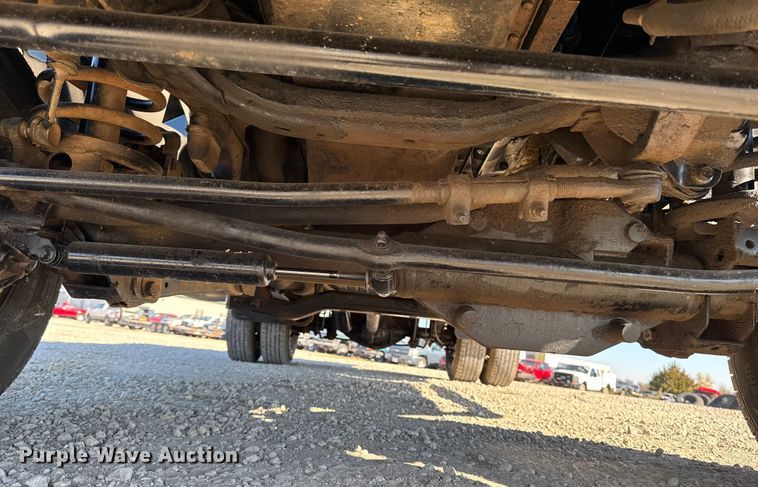 image for item ED1563 2007 Dodge Ram 3500 flatbed pickup truck