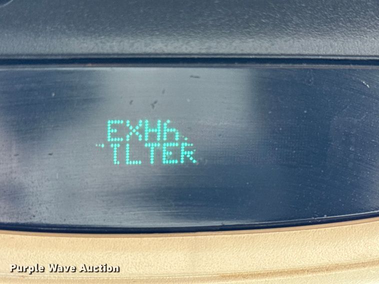 image for item ED1563 2007 Dodge Ram 3500 flatbed pickup truck