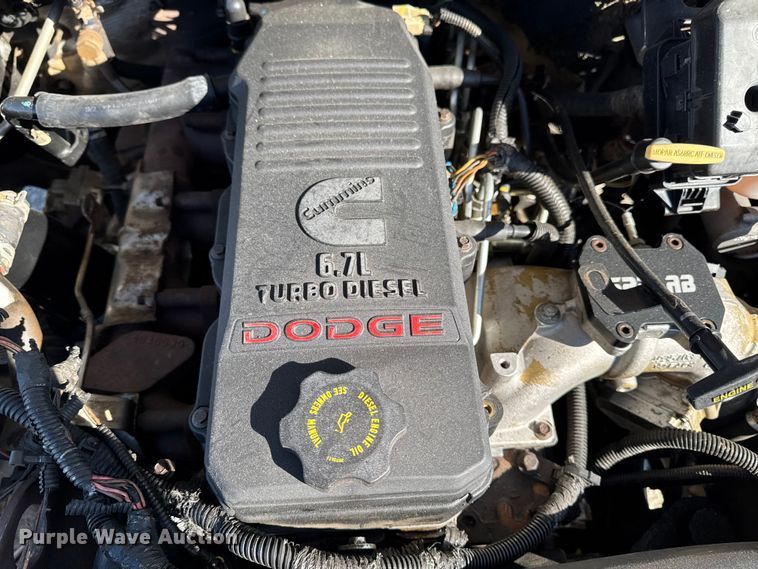 image for item ED1563 2007 Dodge Ram 3500 flatbed pickup truck