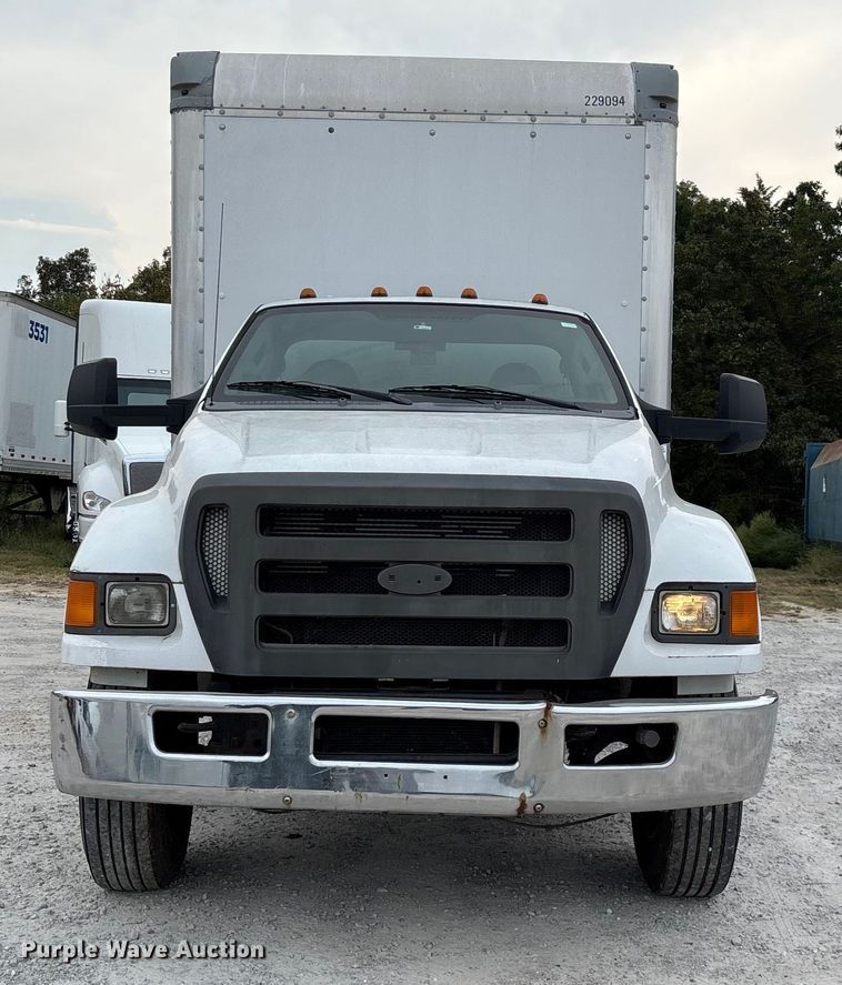 image for item ED2237 2012 Ford F750 box truck