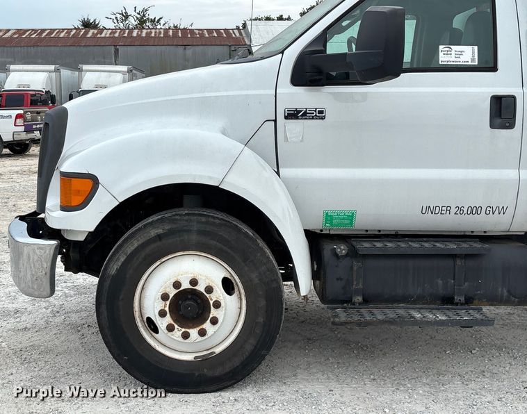 image for item ED2237 2012 Ford F750 box truck