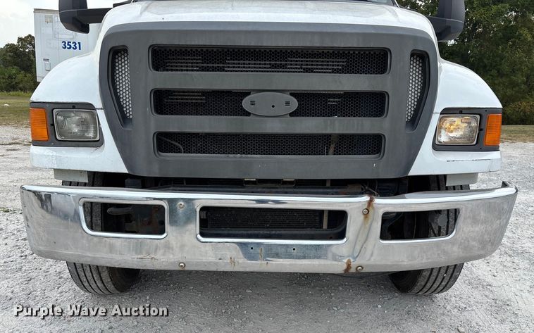 image for item ED2237 2012 Ford F750 box truck