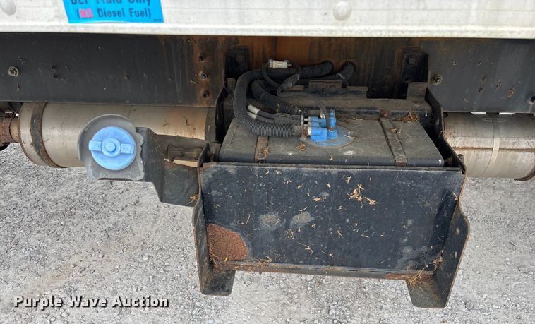 image for item ED2237 2012 Ford F750 box truck