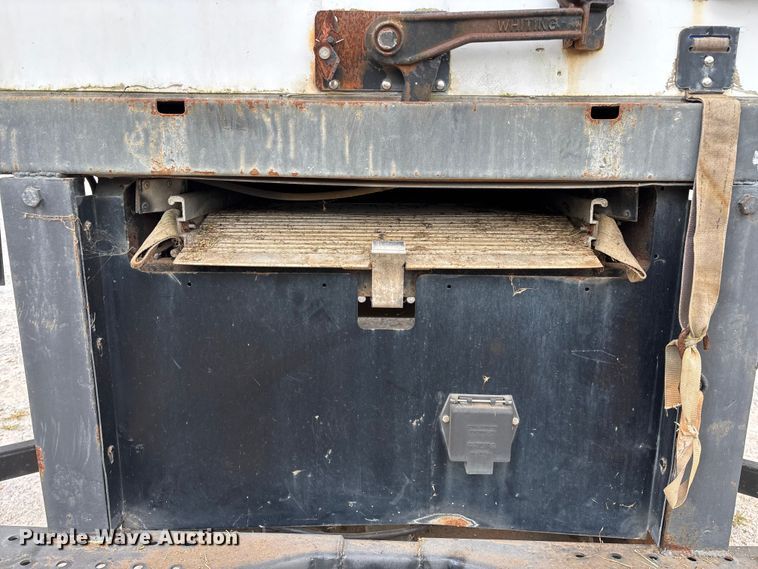 image for item ED2237 2012 Ford F750 box truck