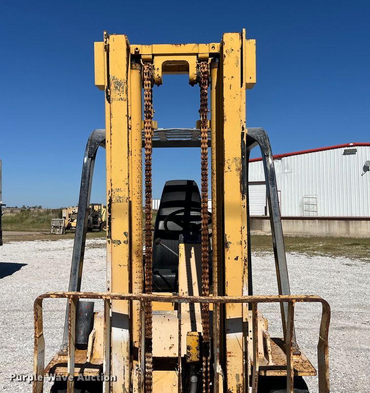 image for item ED2305 Caterpillar V80E forklift