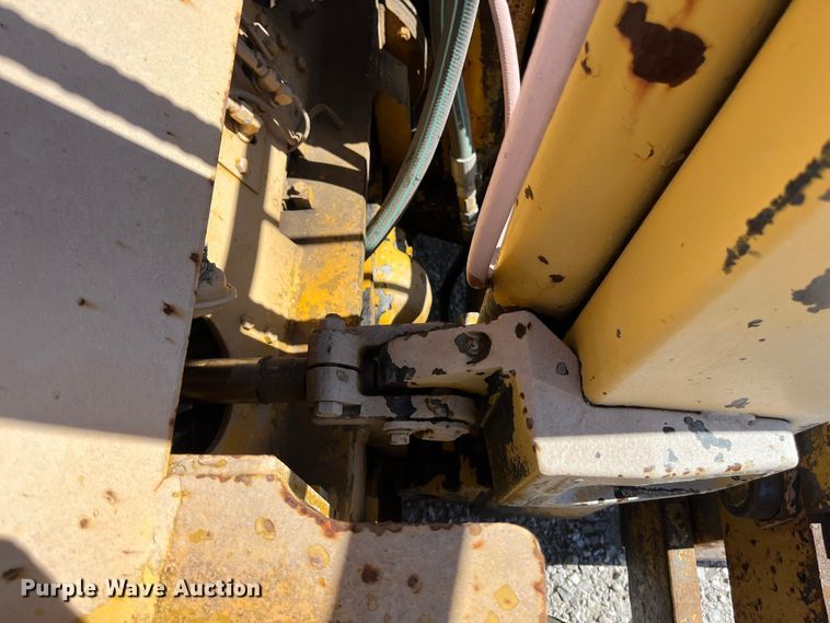 image for item ED2305 Caterpillar V80E forklift