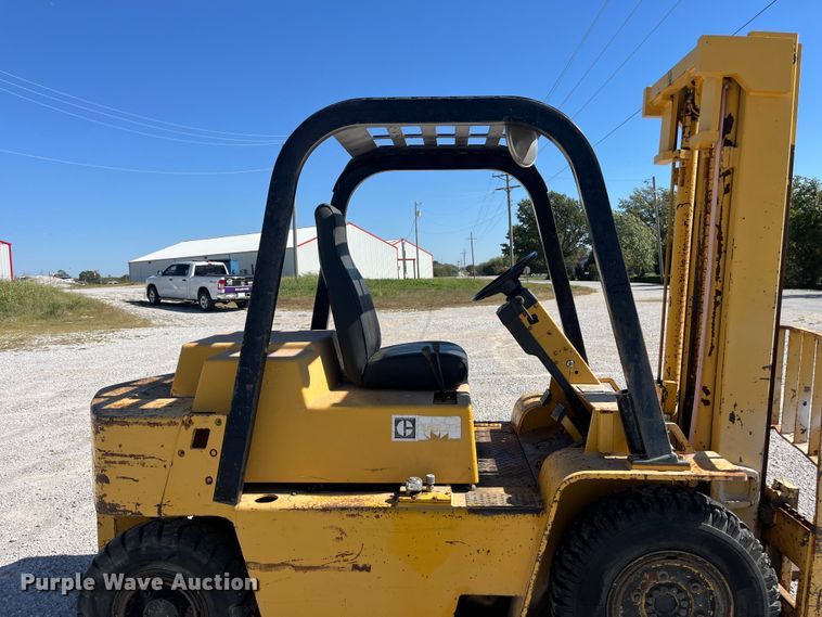 image for item ED2305 Caterpillar V80E forklift