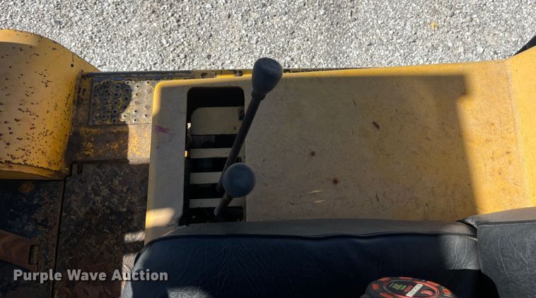 image for item ED2305 Caterpillar V80E forklift