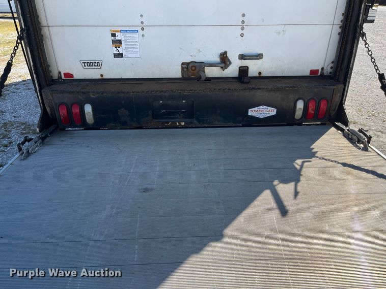 image for item ED2306 2012 Ford E450 box truck