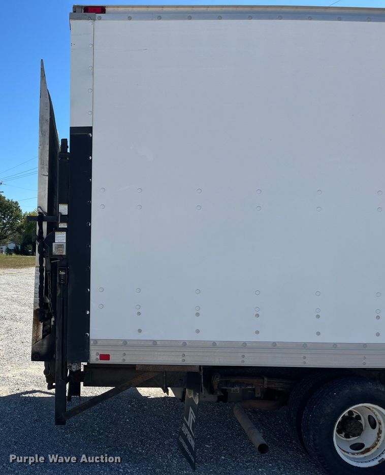 image for item ED2306 2012 Ford E450 box truck