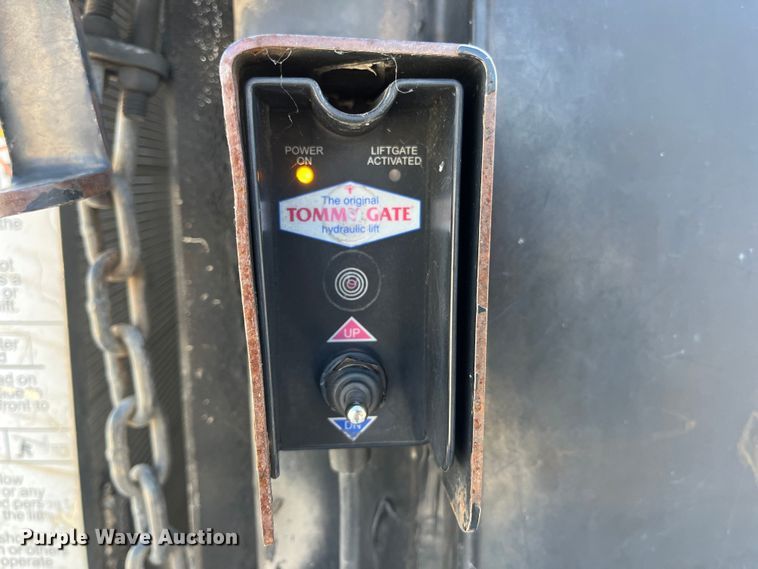 image for item ED2306 2012 Ford E450 box truck