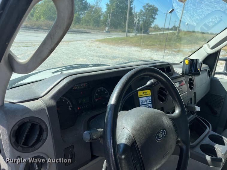 image for item ED2306 2012 Ford E450 box truck