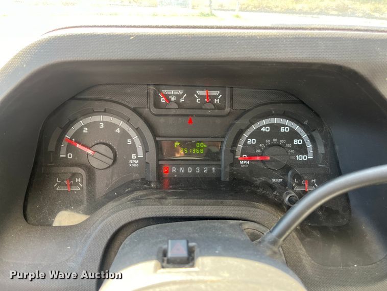 image for item ED2306 2012 Ford E450 box truck