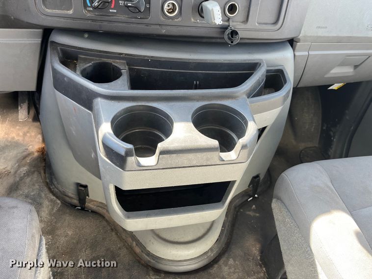 image for item ED2306 2012 Ford E450 box truck