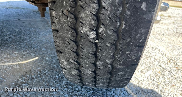 image for item ED2306 2012 Ford E450 box truck