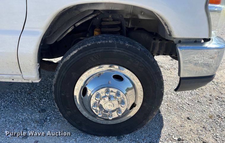 image for item ED2306 2012 Ford E450 box truck