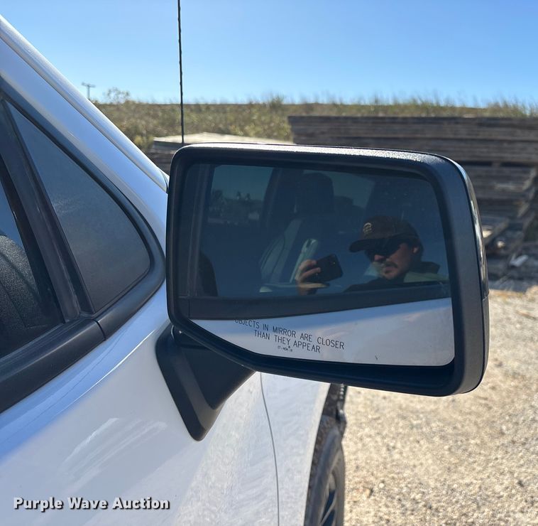 image for item ED2316 2020 Chevrolet Silverado 1500 LT Crew Cab pickup truck