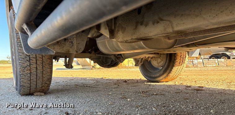 image for item ED2316 2020 Chevrolet Silverado 1500 LT Crew Cab pickup truck