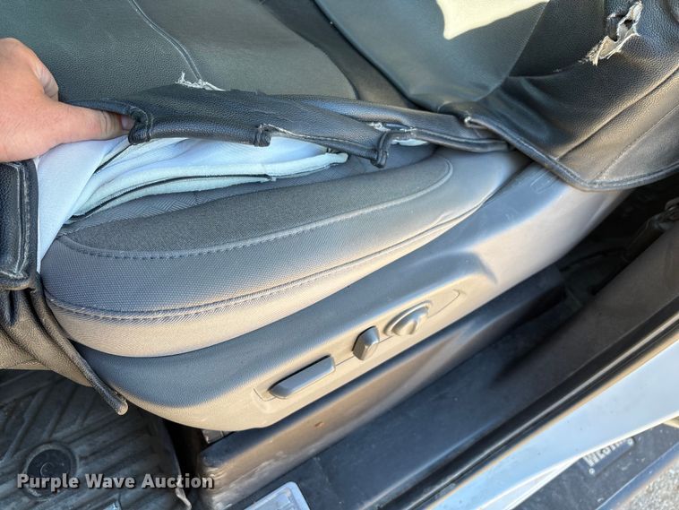 image for item ED2316 2020 Chevrolet Silverado 1500 LT Crew Cab pickup truck