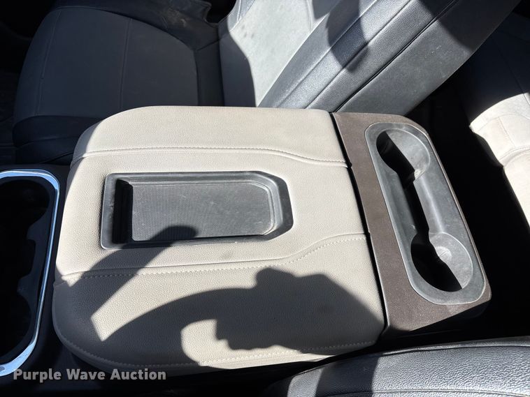 image for item ED2316 2020 Chevrolet Silverado 1500 LT Crew Cab pickup truck