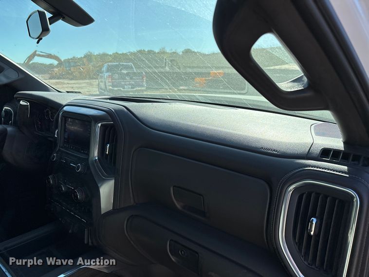 image for item ED2316 2020 Chevrolet Silverado 1500 LT Crew Cab pickup truck