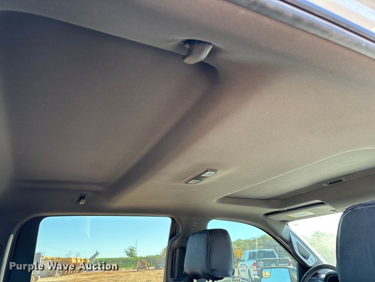 image for item ED2316 2020 Chevrolet Silverado 1500 LT Crew Cab pickup truck