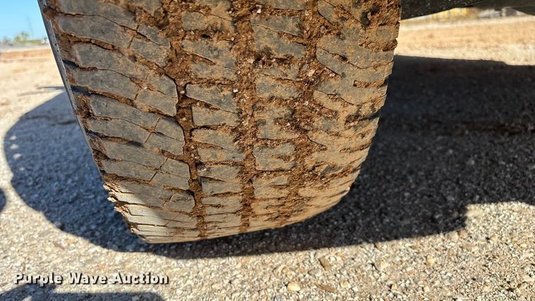 image for item ED2316 2020 Chevrolet Silverado 1500 LT Crew Cab pickup truck