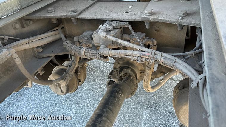 image for item ED2335 2015 Peterbilt 337 rollback truck