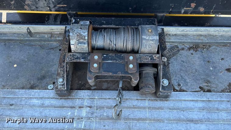 image for item ED2335 2015 Peterbilt 337 rollback truck