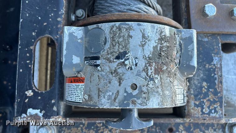 image for item ED2335 2015 Peterbilt 337 rollback truck