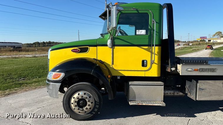 image for item ED2335 2015 Peterbilt 337 rollback truck