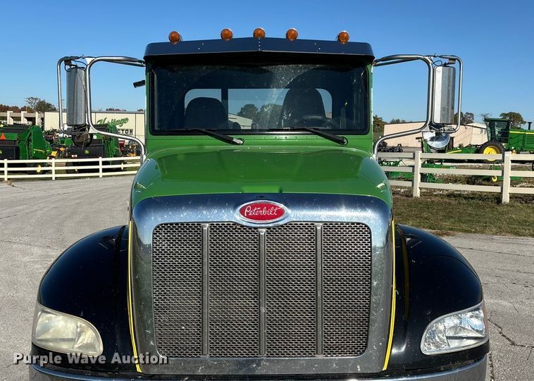 image for item ED2335 2015 Peterbilt 337 rollback truck