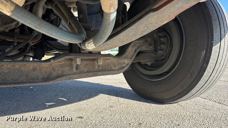 image for item ED2335 2015 Peterbilt 337 rollback truck