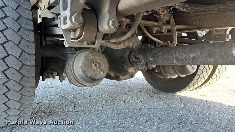 image for item ED2335 2015 Peterbilt 337 rollback truck