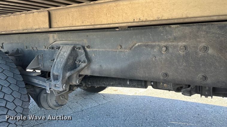 image for item ED2335 2015 Peterbilt 337 rollback truck